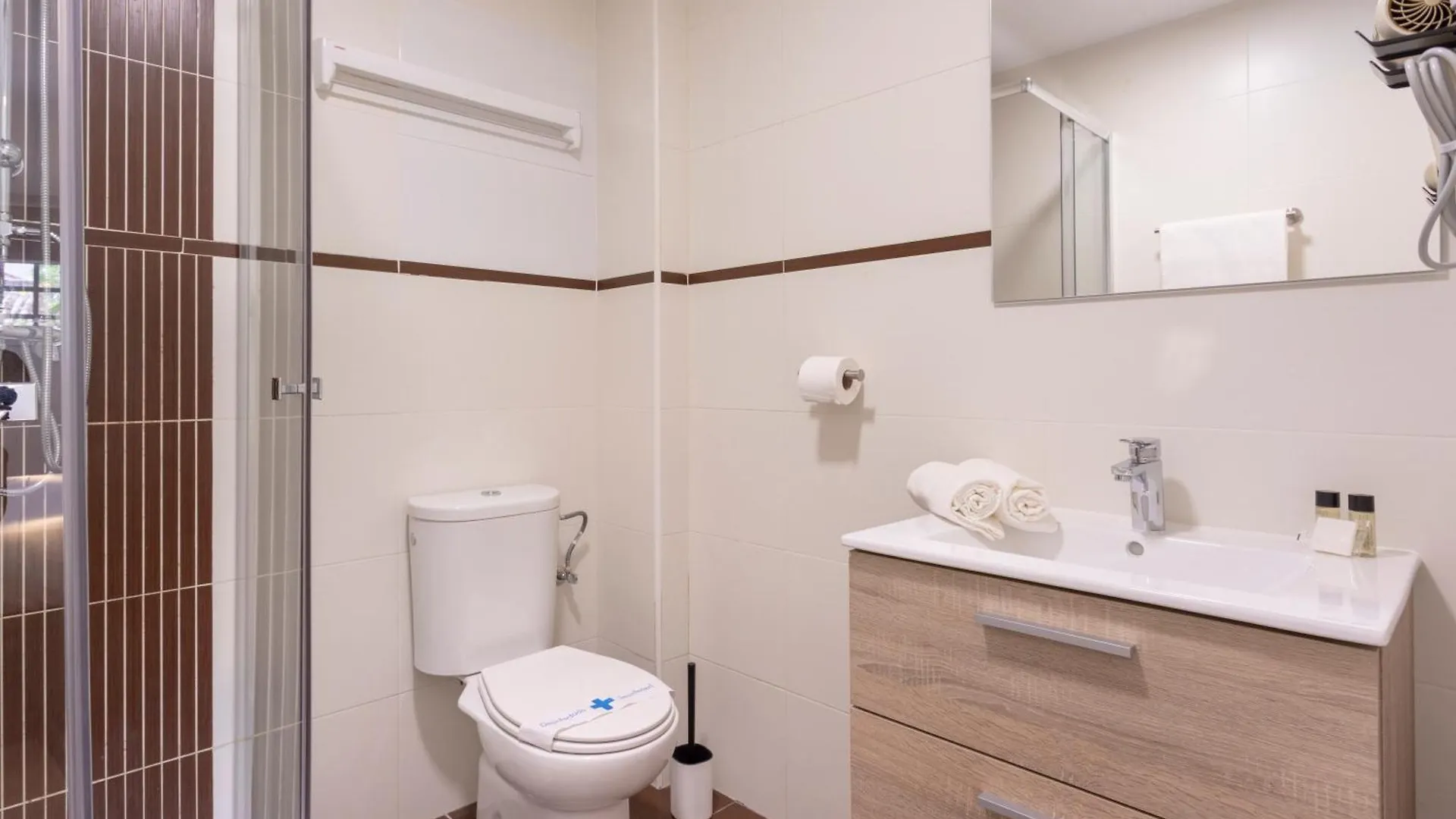 Estudio Con Encanto En Malaga Centro By Rent Me