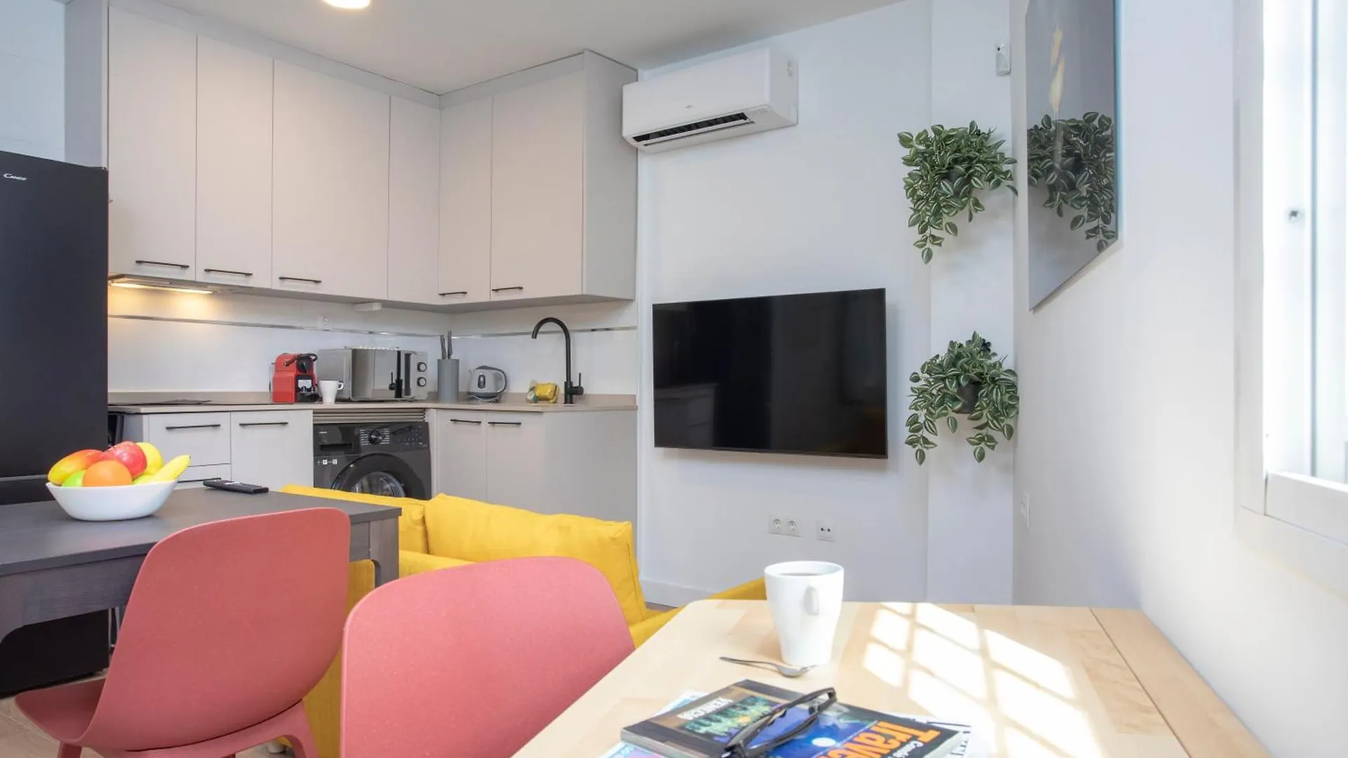 Estudio Con Encanto En Malaga Centro By Rent Me Spain